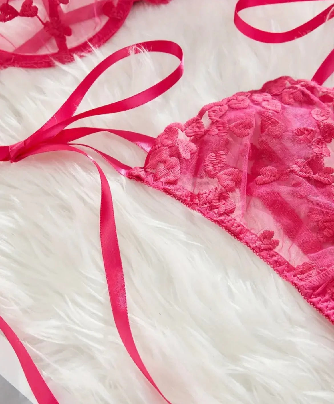Romantic Heart Lace Ribbon Tie Set