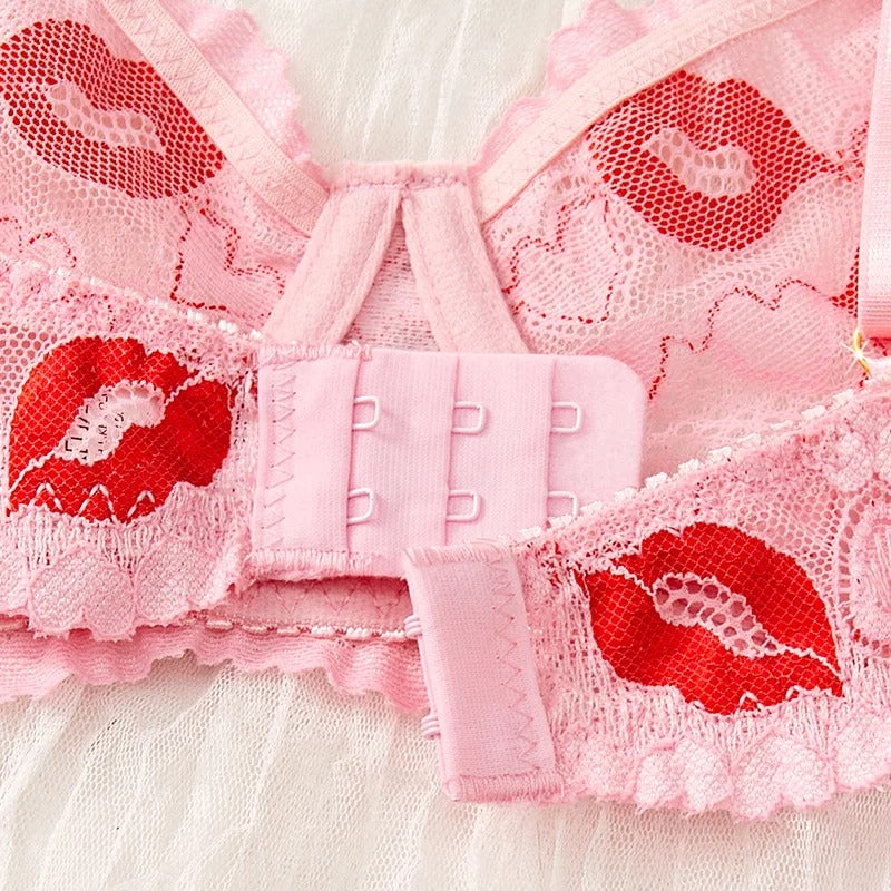 Love Notes Lip-Print Lace Bra Set