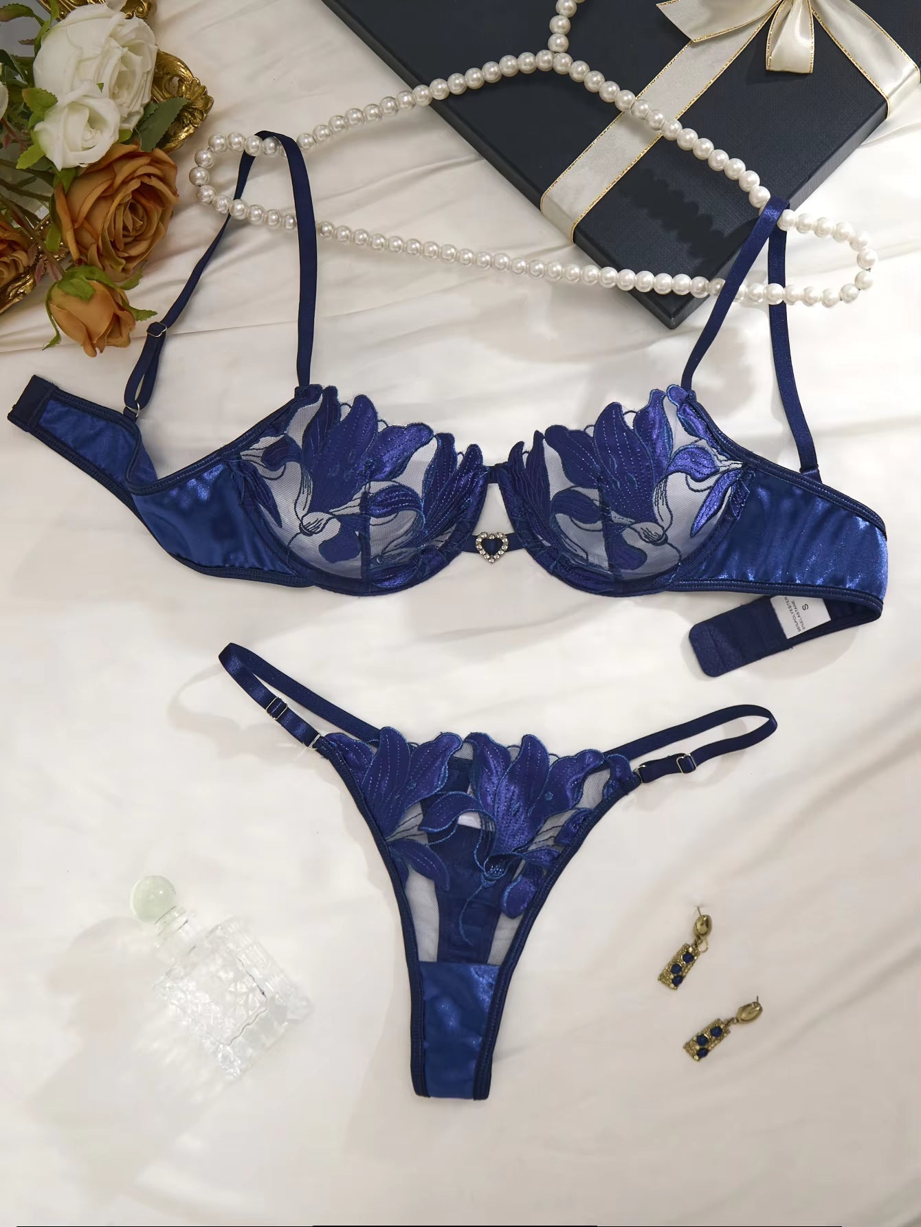 Luxury Floral Embroidery Lingerie Set