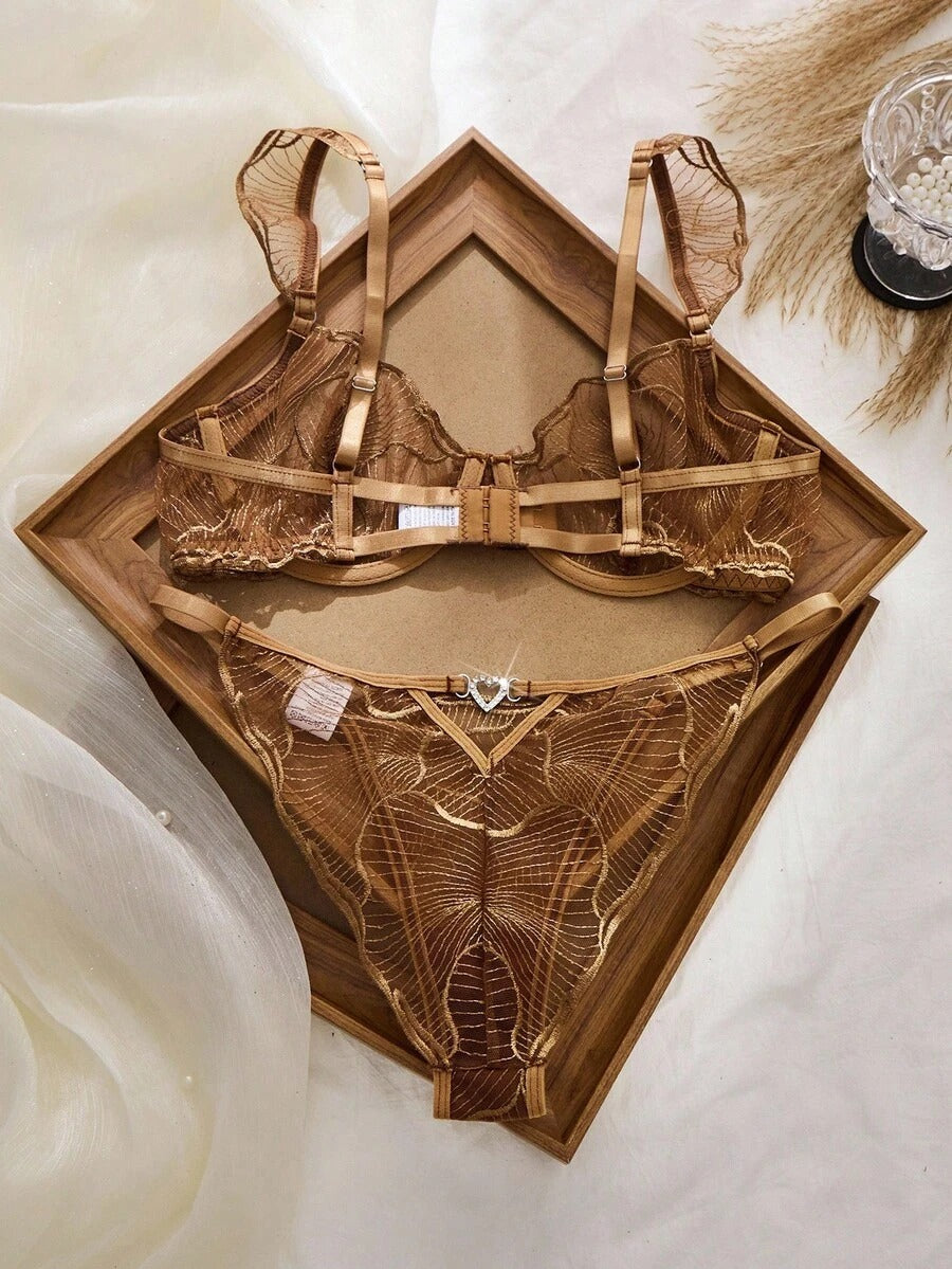 Leaf Embroidered Sheer Mesh Set