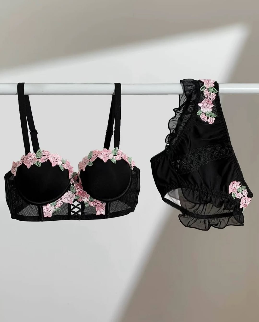 Floral Lace Lingerie Set